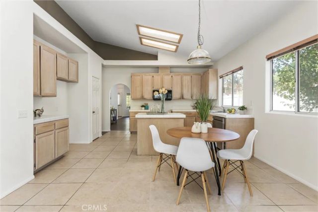 8742 Feathertop Road, Riverside, CA 92508
