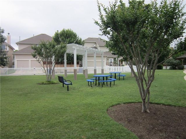 2614 Kinney Oaks CT, Austin, TX 78704