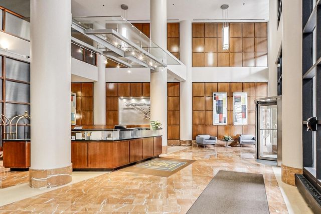 211 E OHIO Street 2902, Chicago, IL 60611