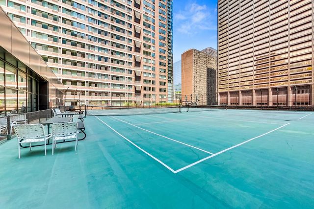 211 E OHIO Street 2902, Chicago, IL 60611