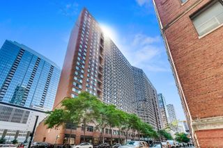 211 E OHIO Street 2902, Chicago, IL 60611
