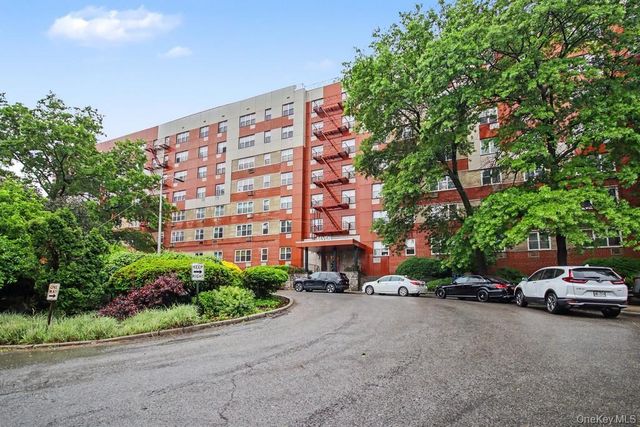 7 Balint Drive 510, Yonkers, NY 10710