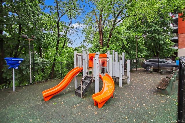 7 Balint Drive 510, Yonkers, NY 10710