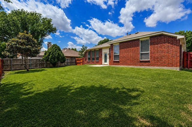 1512 Ash Lane, Corinth, TX 76210