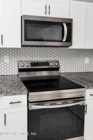 905 MORAVON Avenue, Jacksonville, FL 32211