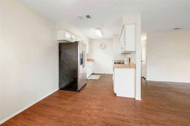 11707 NW Running Fox TRL, Austin, TX 78759