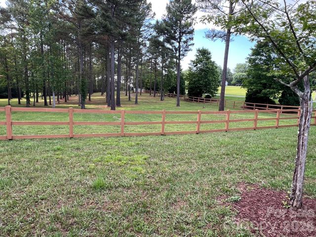 253 Falls Creek Drive, Nebo, NC 28761