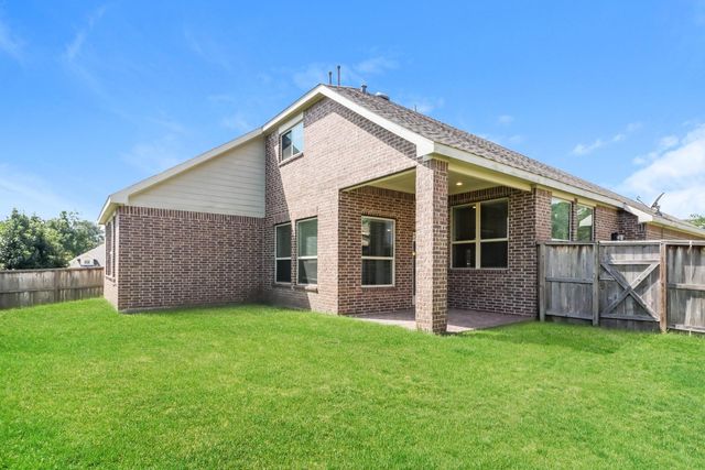 2 Bellshill Circle, Conroe, TX 77304