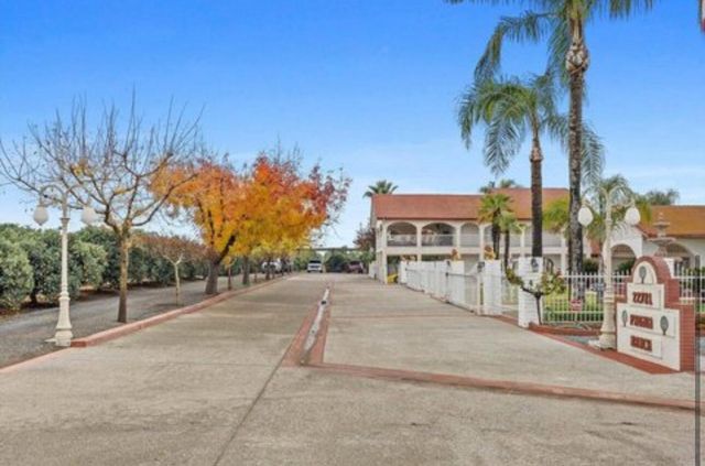 22981 Ave 72, Terra Bella, CA 93270