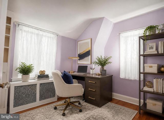 8004 MANOR RD, Parkville, MD 21234