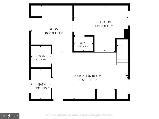 8004 MANOR RD, Parkville, MD 21234
