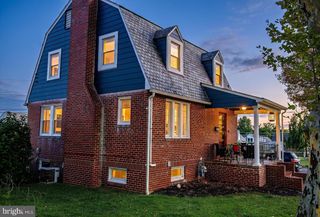 8004 MANOR RD, Parkville, MD 21234