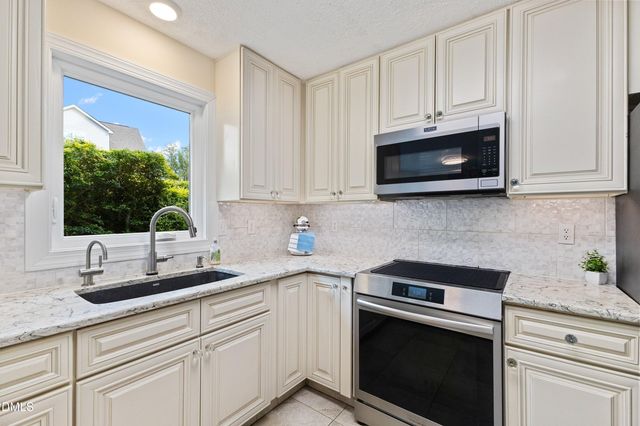 116 Buckeye Court, Youngsville, NC 27596
