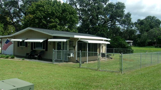 10043 SW 89TH COURT, Ocala, FL 34481