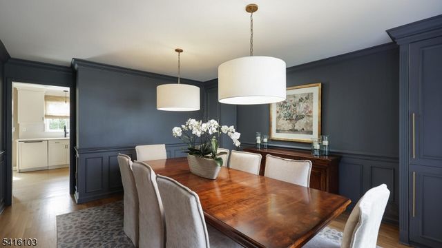 9 Settlers Ln, Westfield Town, NJ 07090