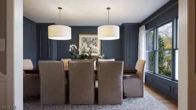 9 Settlers Ln, Westfield Town, NJ 07090