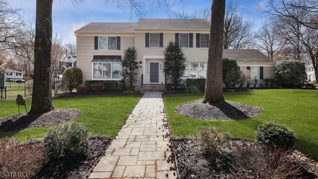 9 Settlers Ln, Westfield Town, NJ 07090