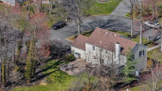 9 Settlers Ln, Westfield Town, NJ 07090