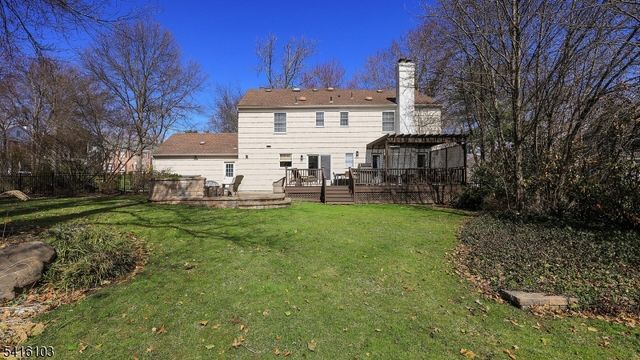 9 Settlers Ln, Westfield Town, NJ 07090