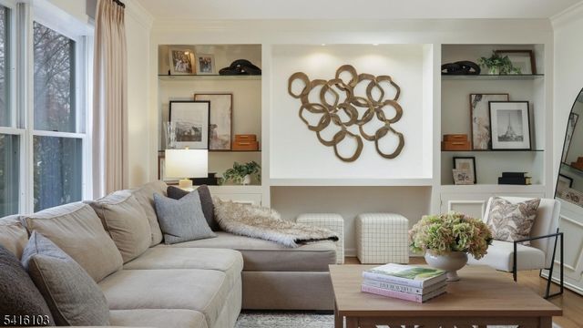 9 Settlers Ln, Westfield Town, NJ 07090