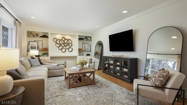 9 Settlers Ln, Westfield Town, NJ 07090