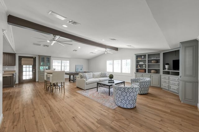 3272 Teas Nursery Road, Conroe, TX 77304