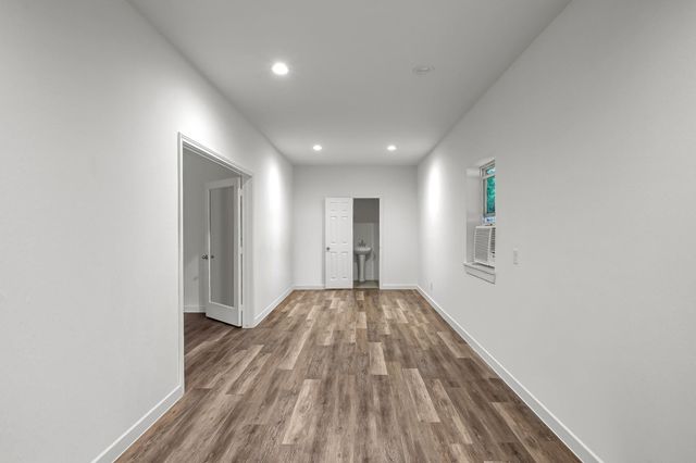 3272 Teas Nursery Road, Conroe, TX 77304