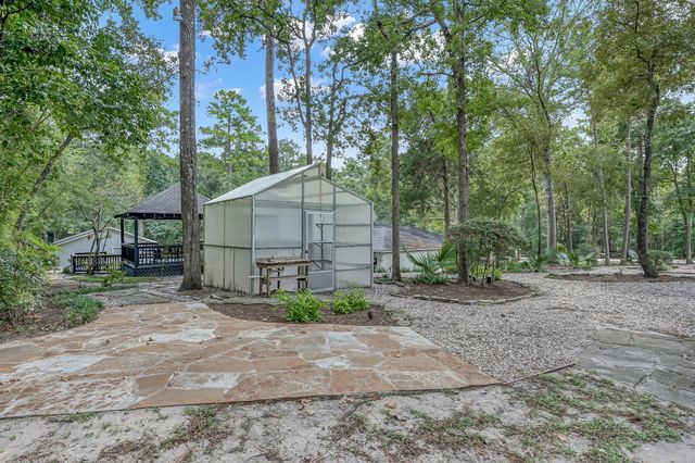 3272 Teas Nursery Road, Conroe, TX 77304