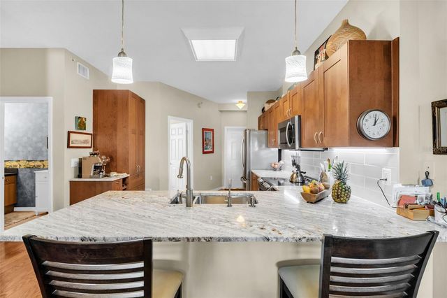 316 8TH STREET S 604, St Petersburg, FL 33701