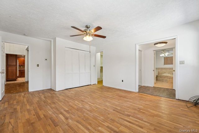 36 Winesap Lane, Monsey, NY 10952