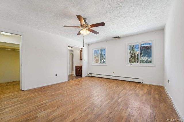 36 Winesap Lane, Monsey, NY 10952