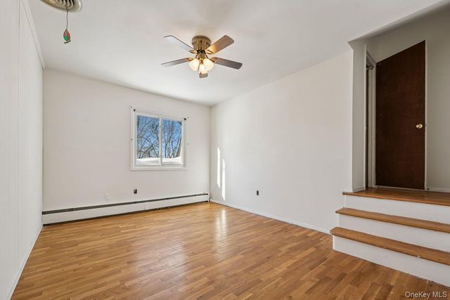 36 Winesap Lane, Monsey, NY 10952