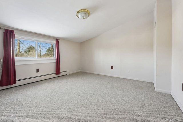 36 Winesap Lane, Monsey, NY 10952