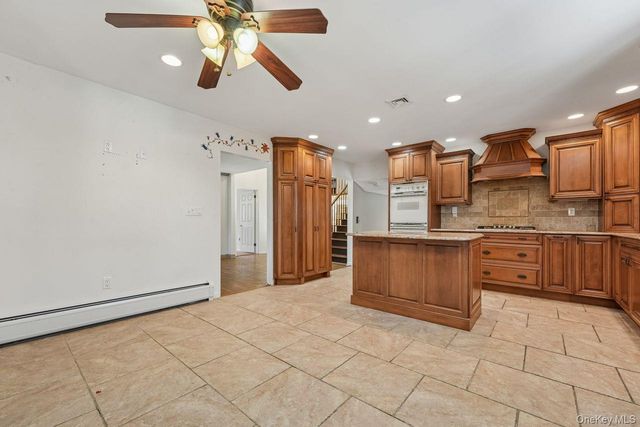 36 Winesap Lane, Monsey, NY 10952