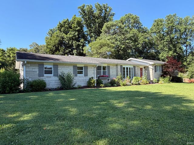 88 Northern Hills Drive, Bedford, IN 47421