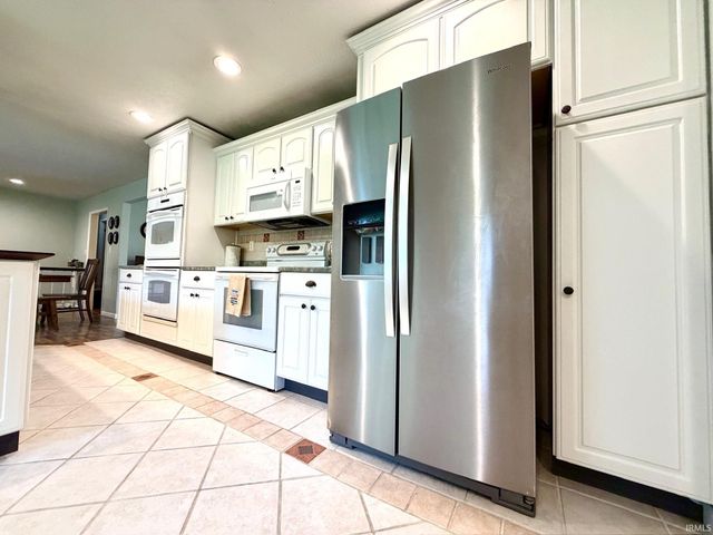 88 Northern Hills Drive, Bedford, IN 47421