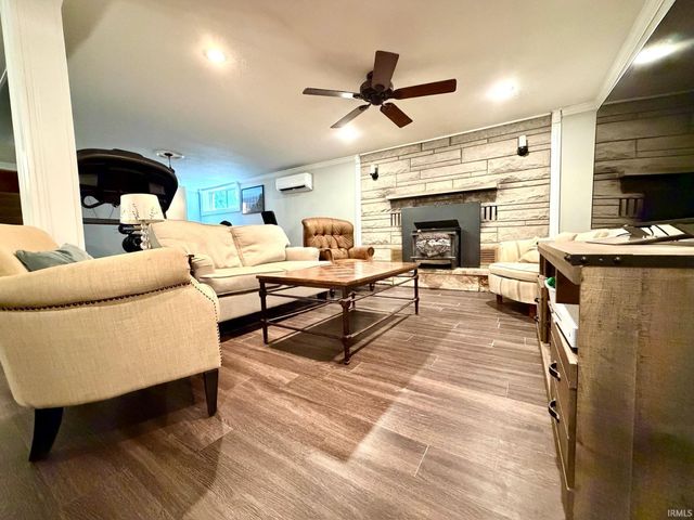 88 Northern Hills Drive, Bedford, IN 47421