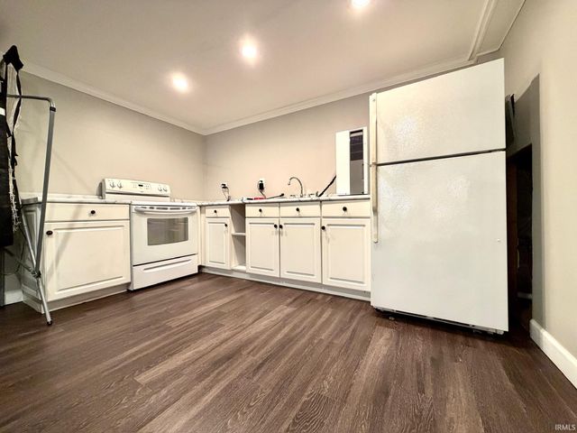 88 Northern Hills Drive, Bedford, IN 47421