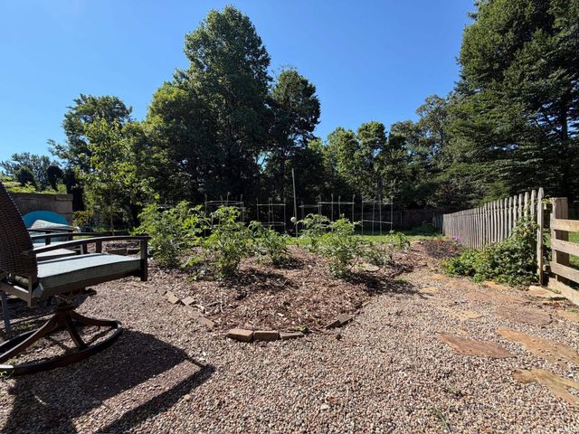 88 Northern Hills Drive, Bedford, IN 47421