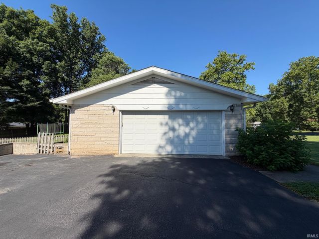88 Northern Hills Drive, Bedford, IN 47421