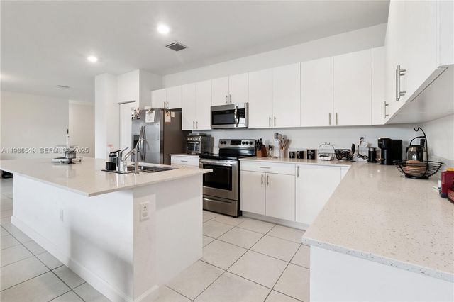 16733 SW 292 Terrace, Homestead, FL 33030