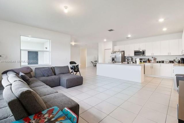 16733 SW 292 Terrace, Homestead, FL 33030