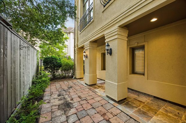 3120 Murworth Drive, Houston, TX 77025
