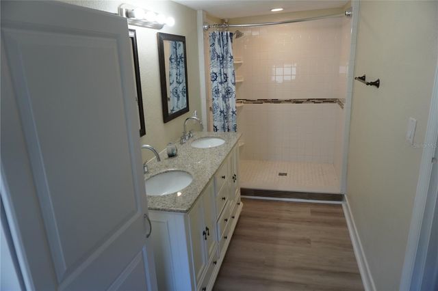 2436 ARAPAHO STREET, Sarasota, FL 34231