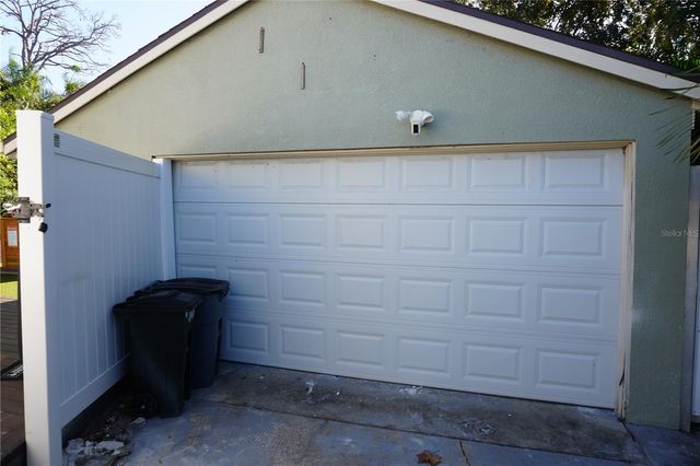 2436 ARAPAHO STREET, Sarasota, FL 34231