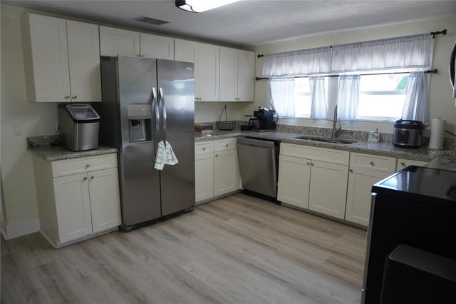 2436 ARAPAHO STREET, Sarasota, FL 34231