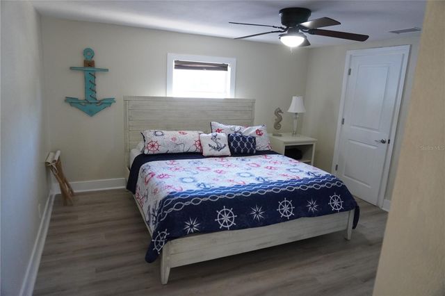 2436 ARAPAHO STREET, Sarasota, FL 34231