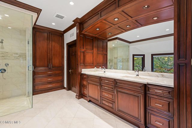 4445 Golf Course Drive, Westlake Village, CA 91362