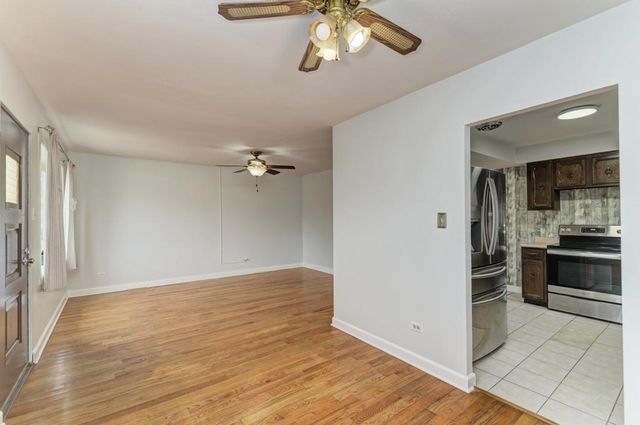 8625 43rd Street, Lyons, IL 60534