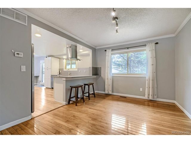 6007 W Pacific Cir, Lakewood, CO 80227